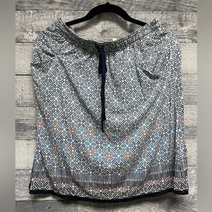 Max studio  skirt large patterned
